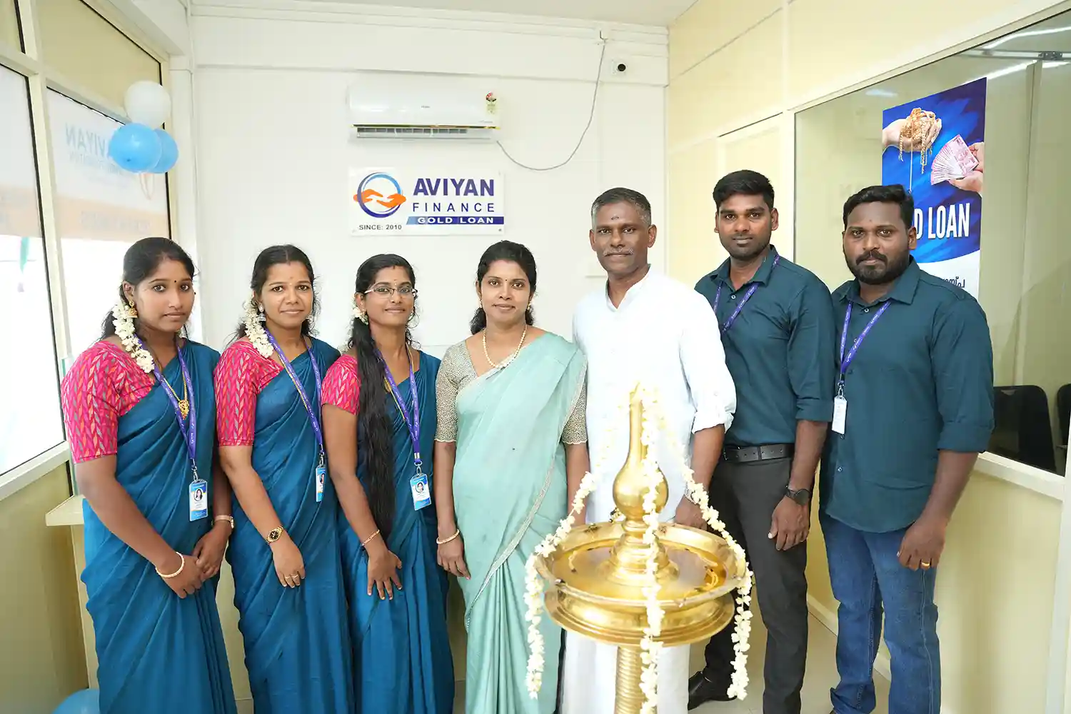 Aviyan-Group-photo